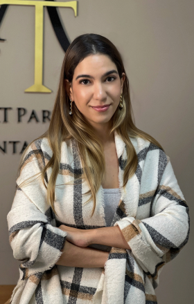 Profissional da A&T Contabilidade pronta para atender sua empresa em Cabo Frio